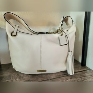COACH Avery Pebble Leather Hobo Hand/Shoulder Bag